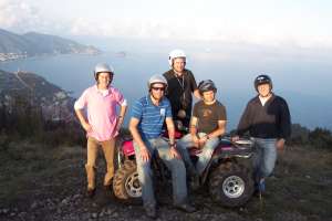 Xtrallusion photo gallery of Italy. Photos, pictures, images and photographs of the Italian Rivieras, the Italian Lakes, the Italian Alps, the Cinque Terre, the Amalfi coast and some of the most beautiful corners of Italy. Plus photos of Italian cities such as Pisa, Milan, Genoa and Rome.